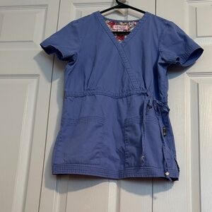 Koi ceil blue scrub top xs excellent condition